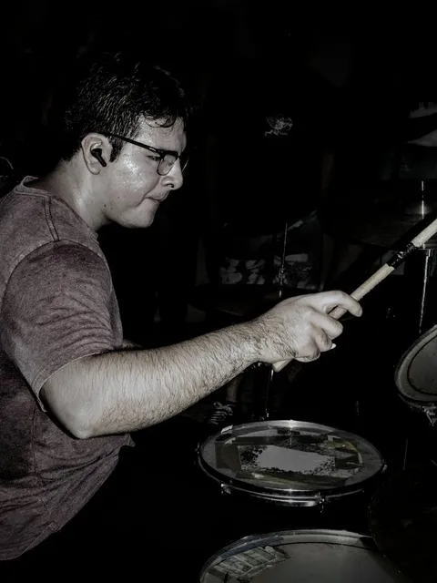 Retrato en vivo de Alessandro